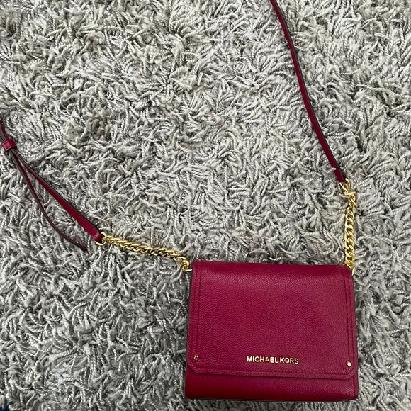 Michael Kors Handbags - Michael Kors Maroon Leather Crossbody Chain Bag